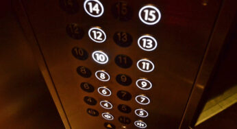 Mengapa Banyak Hotel Menghilangkan Lantai 4 dan 13 di Dalam Lift? Berikut Alasannya!